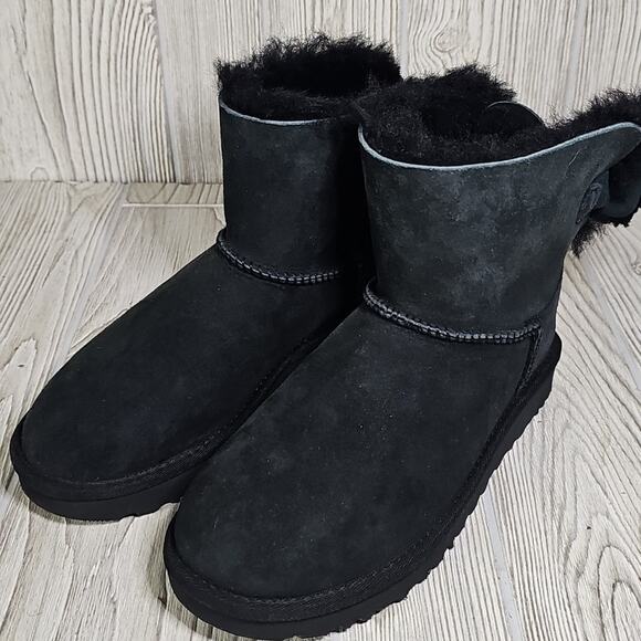 UGG Mini Bailey Sheepskin Black Bow II Leather Ankle Boots Womens Size 6 NEW - Picture 12 of 14